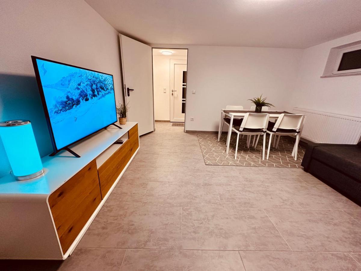 Gemuetliche Wohnung In לברקוסן מראה חיצוני תמונה