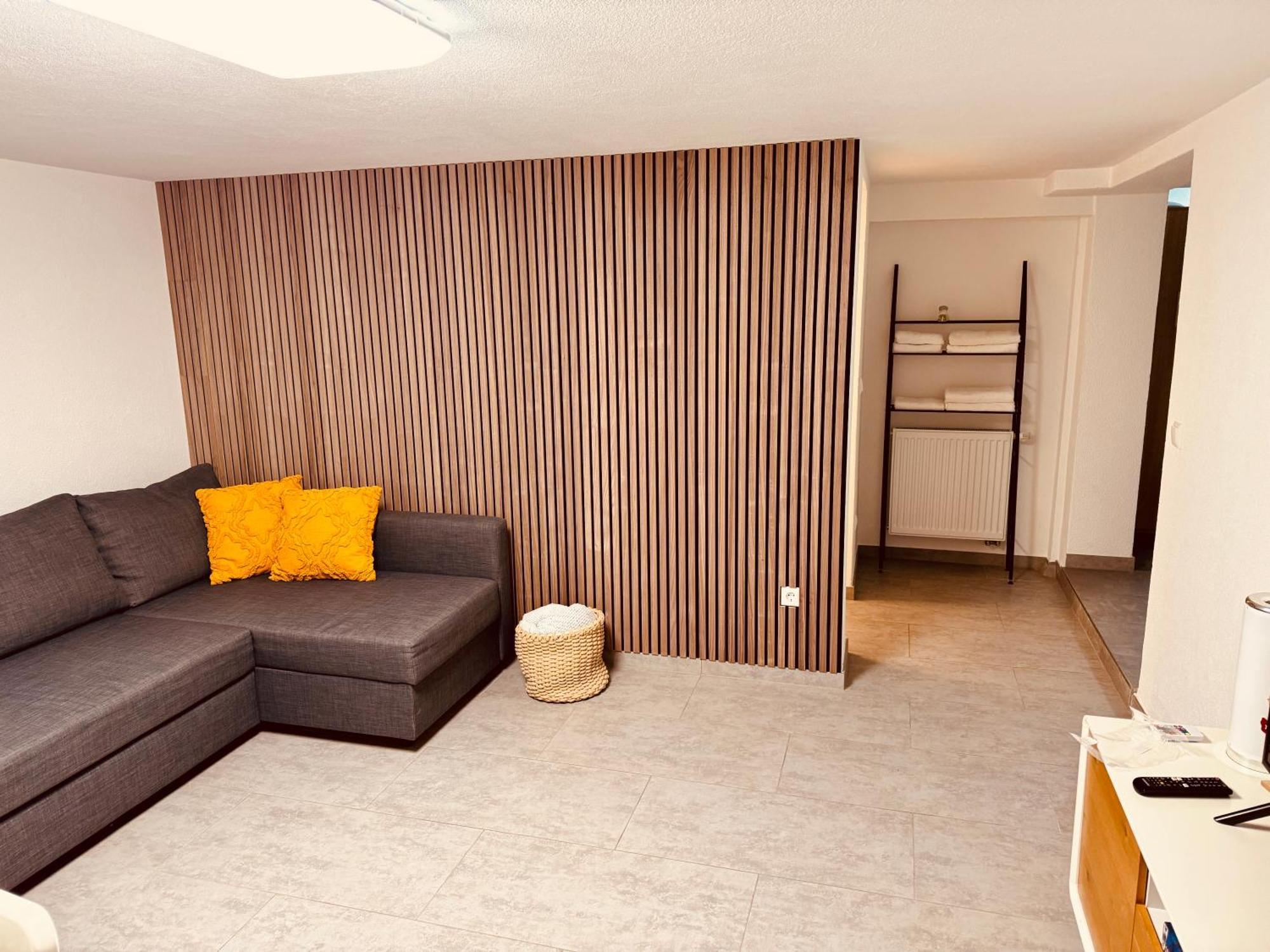 Gemuetliche Wohnung In לברקוסן מראה חיצוני תמונה